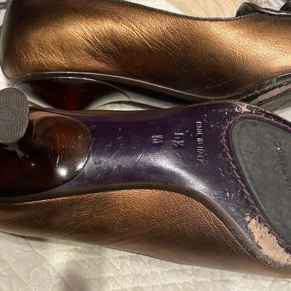 Donald Pliner antique metallic Couture heel - Picture 6 of 10